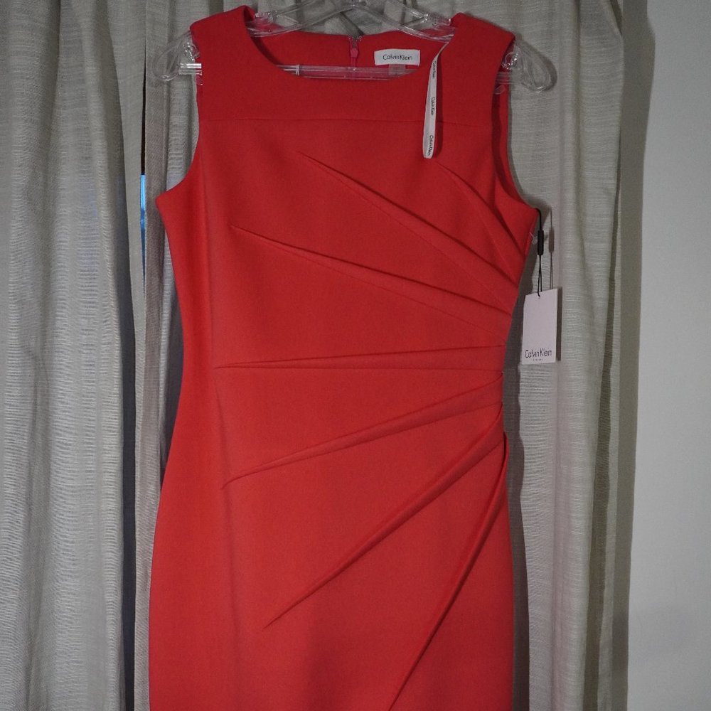 calvin klein starburst dress. Size 6, Magenta, bright pink color. New